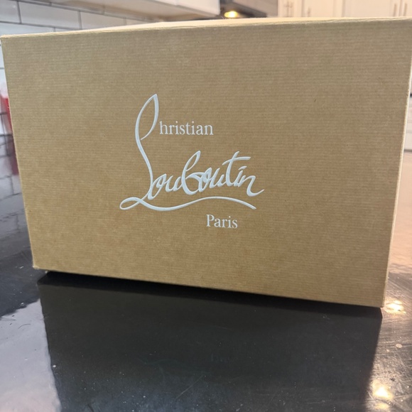 Red bottoms Sling Back heels - Picture 4 of 6